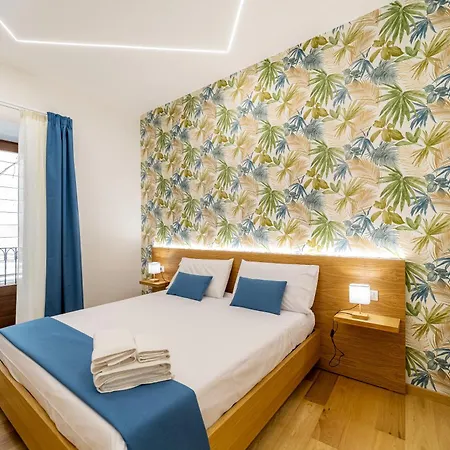 게스트하우스 Bed & Theatre - 4*