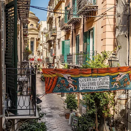 Bed & Theatre - Pensionat Palermo